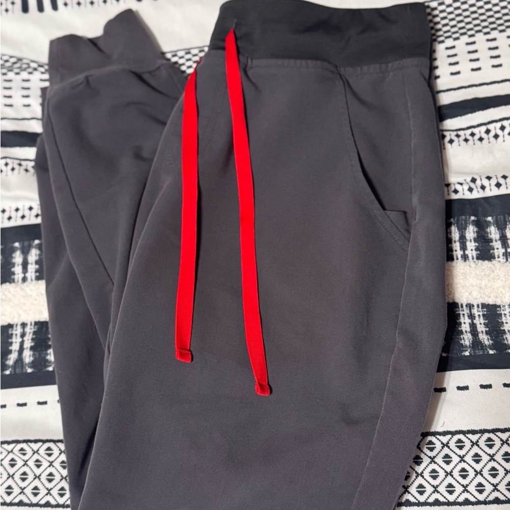 FIGS Zamora Joggers
